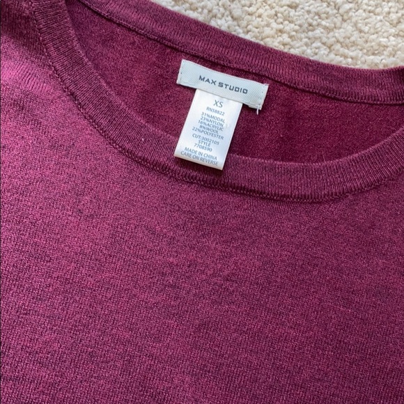 Max Studio sweater - Picture 2 of 2